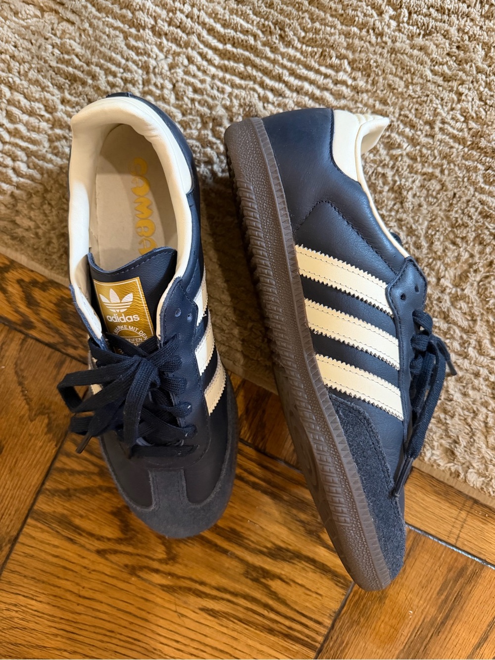 Adidas Samba Navy and Cream Classic Sneakers M7.5